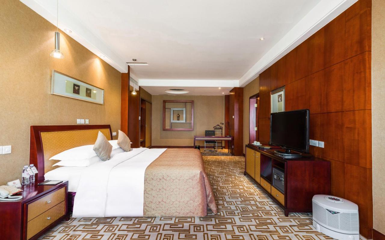 Empark Grand Hotel Kunming Eksteriør bilde