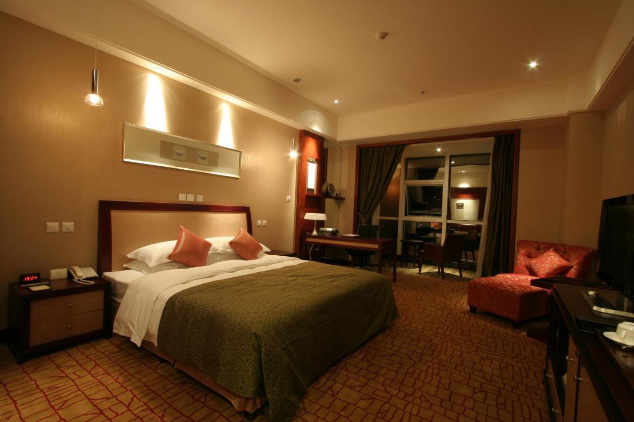 Empark Grand Hotel Kunming Eksteriør bilde